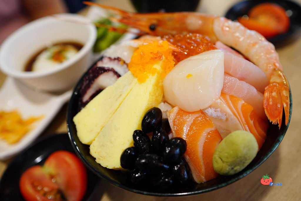 唭里岸美食 海的櫥 日本料理